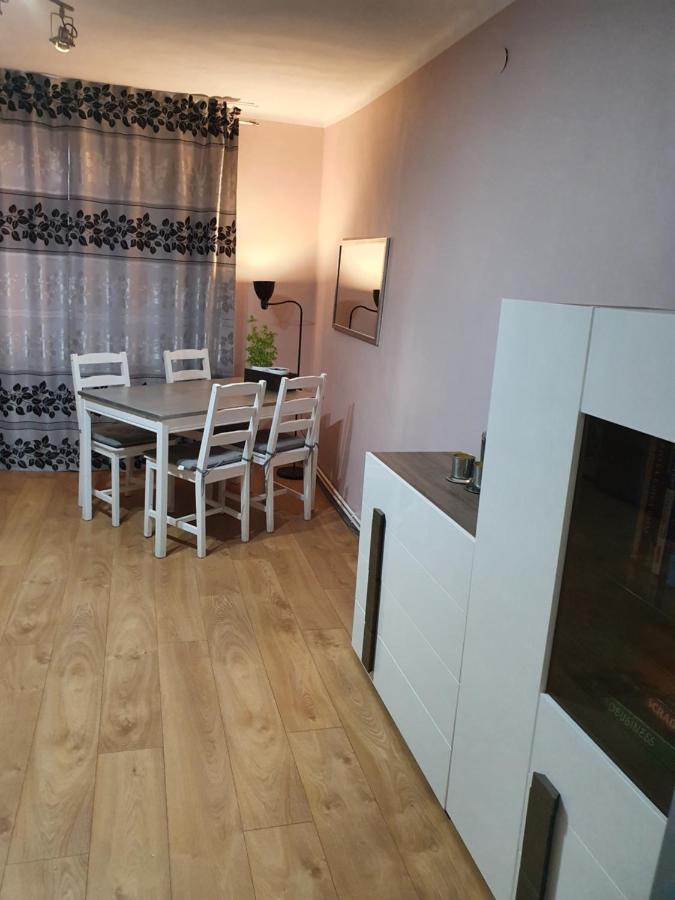 Апартаменты Apartament Mario Kolno  Экстерьер фото